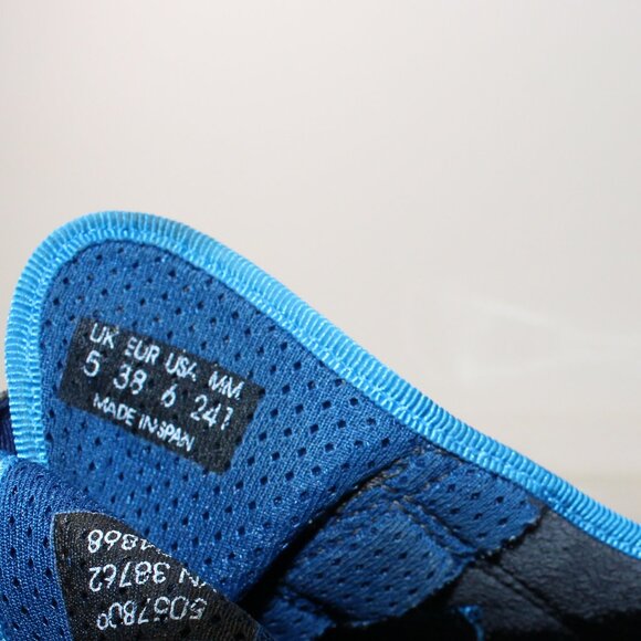 MEC Mountain Co-Op Rock Climbing Shoes (EU 38 / Men 6 / Women 8) - Picture 8 of 8